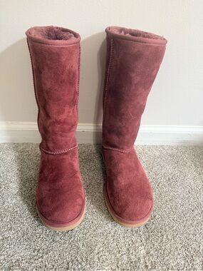 UGG Tall Suede Boots in Rosewood
